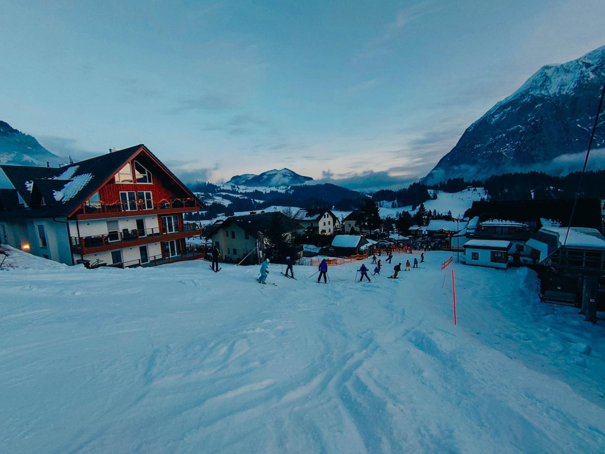 Downhill Lodge Tauplitz Exterior photo